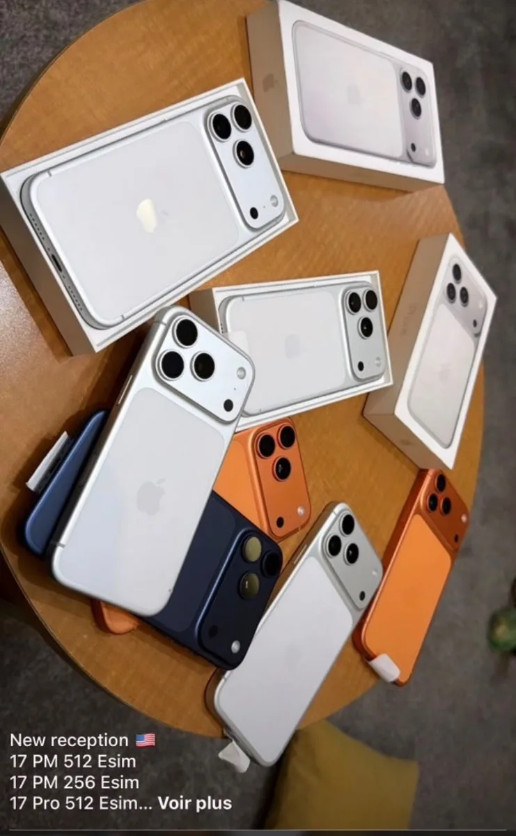 Iphone 17 pro max — 720 000 FCFA chez Darou salam business, Marché Colobane Dakar