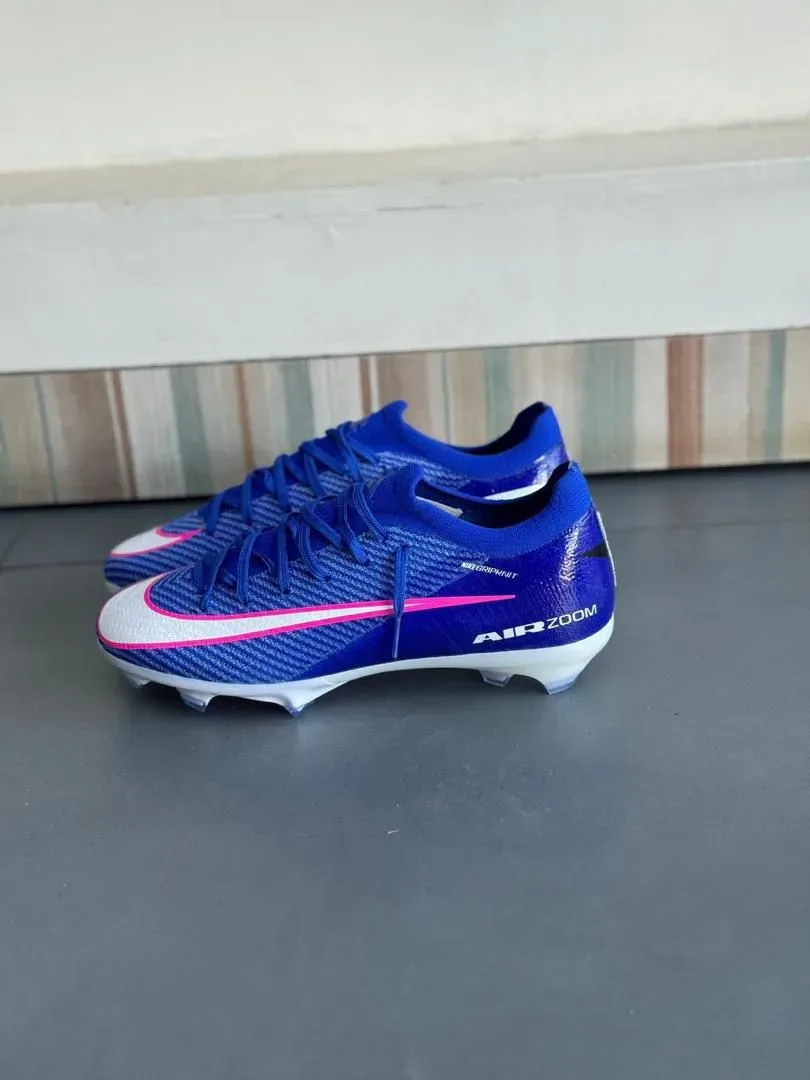 Air zoum originale — Dara dji shoes, Marché Colobane Dakar