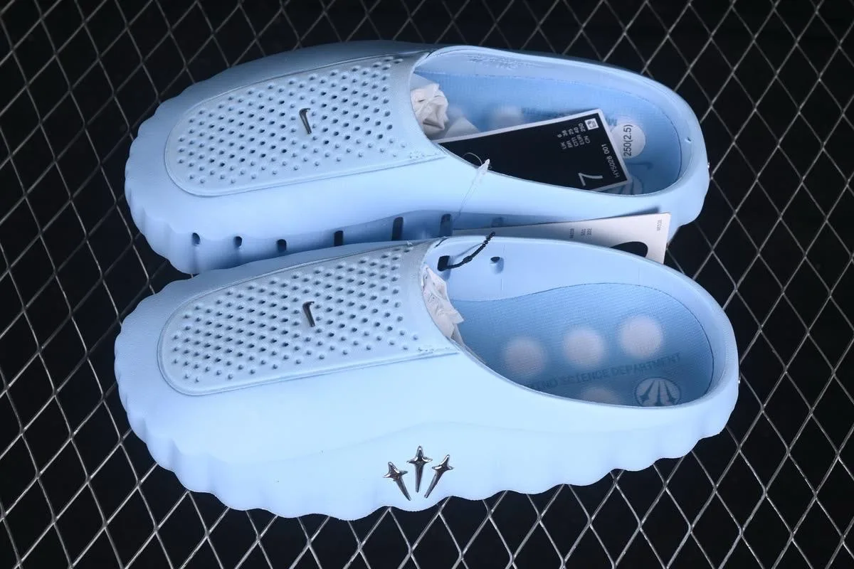 Nike men — Lincoln Shoes, Marché Colobane Dakar