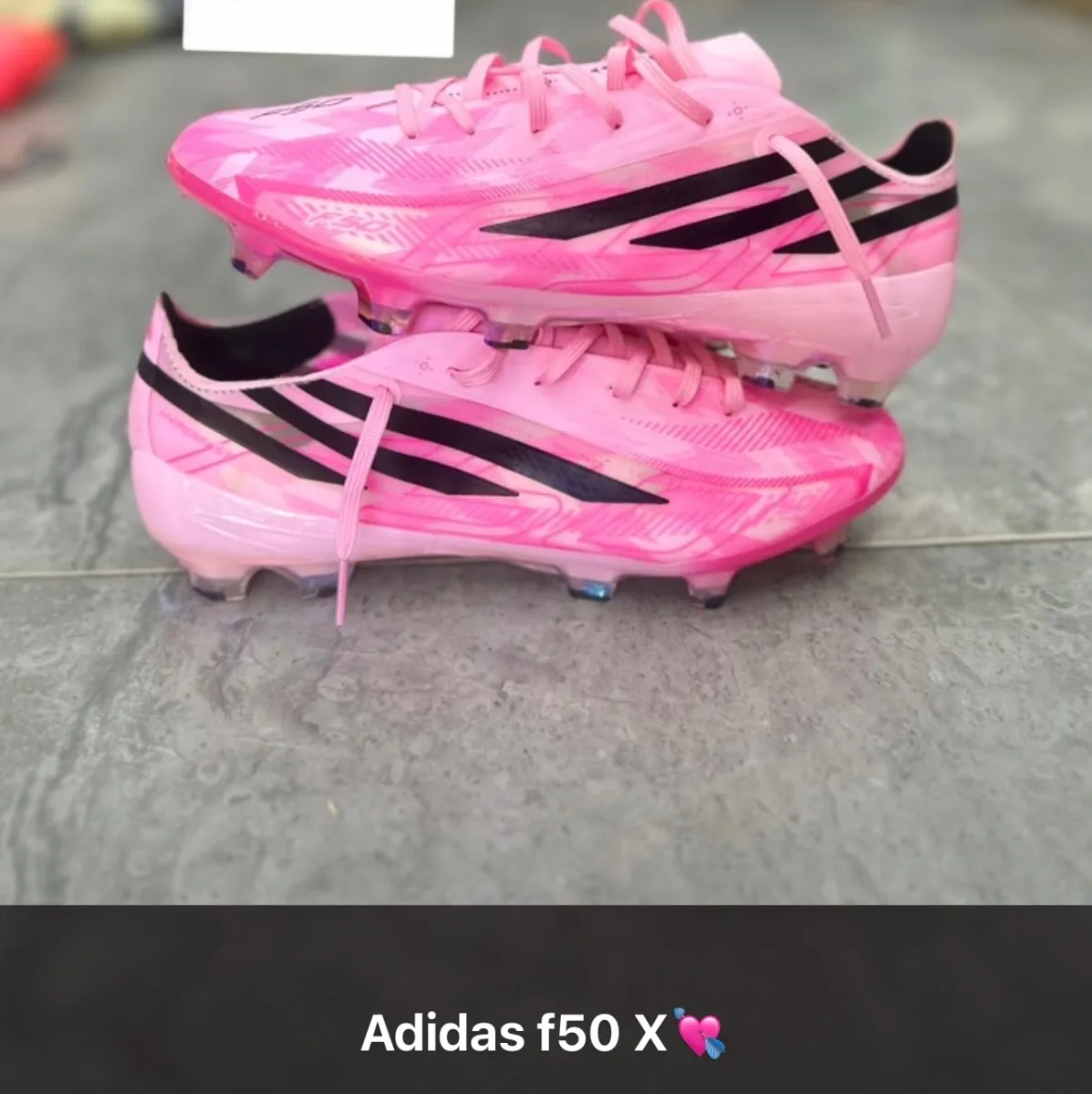 Crampon Nike — Diska Mouride, Marché Colobane Dakar